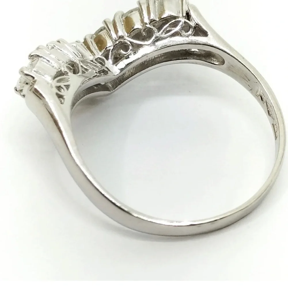 Platinum 900 1Carat Natural Diamond Semi V Ring - Picture 3 of 7